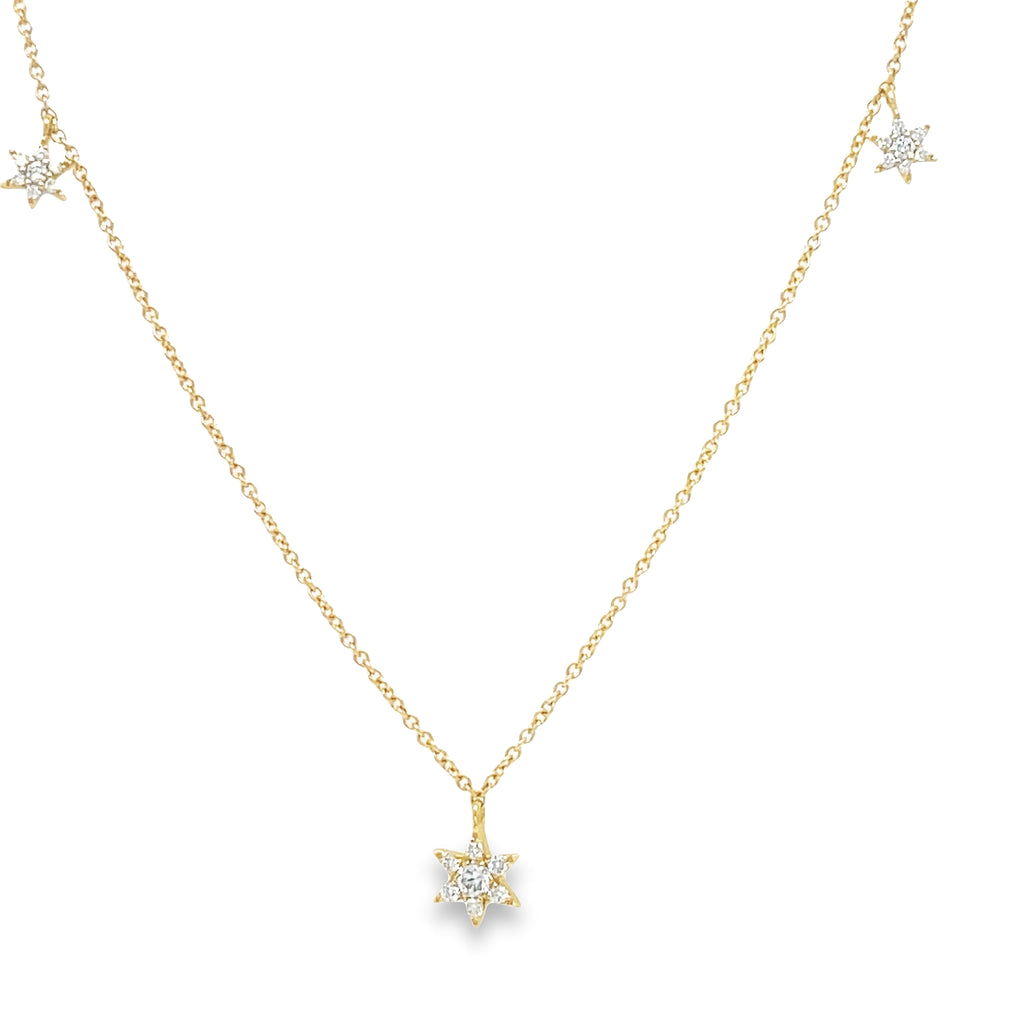 This 14k yellow gold necklace features 0.16 cts of carefully selected round diamonds to give your special occasions an extra sparkle. With an exquisite three-star pendant design, this dainty necklace will make any outfit pop.