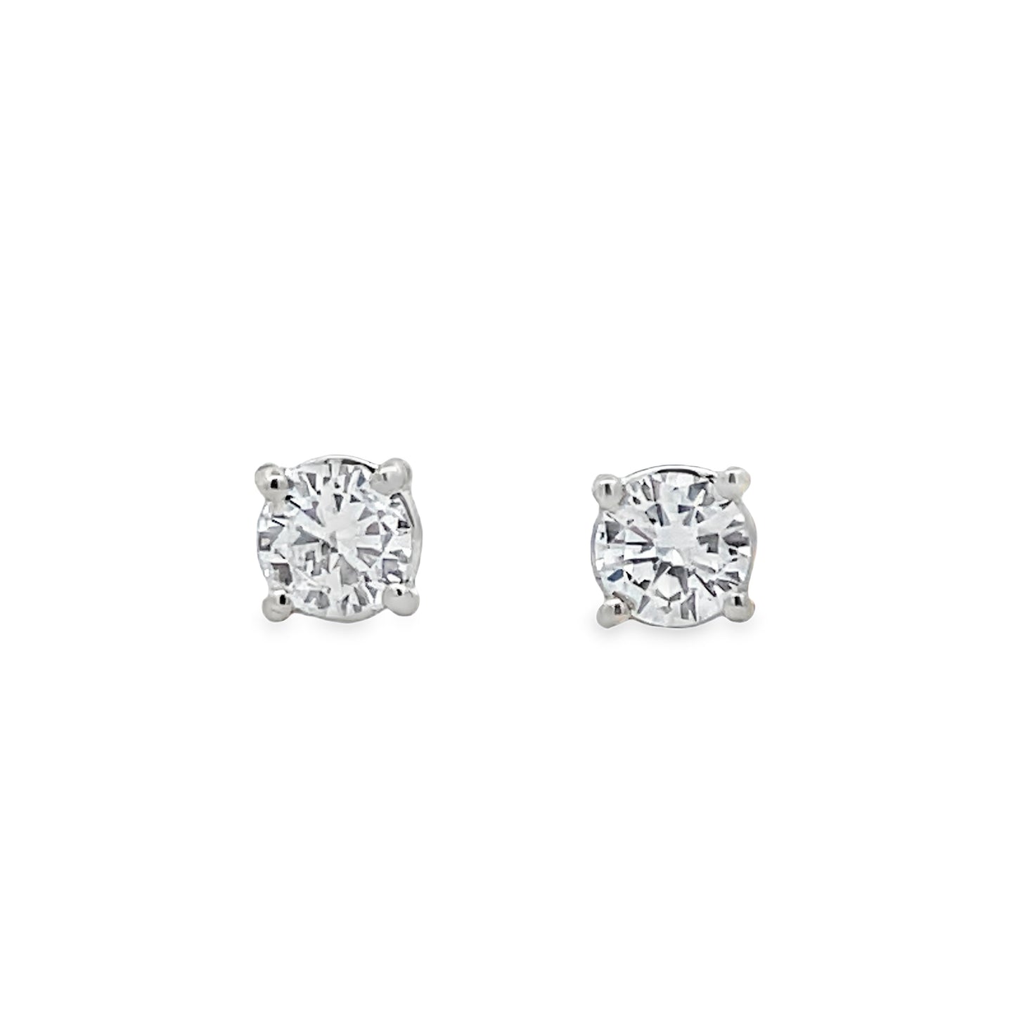Front view of Diamond Studs 0.50 cts White Gold