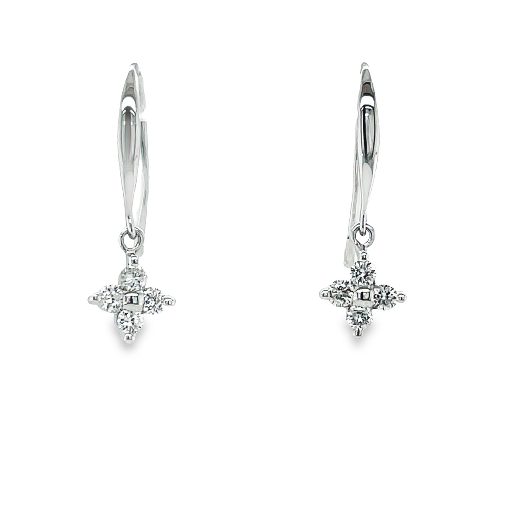 These graceful Dangling Diamond Earrings are crafted with 18k white gold and set with 0.25 cts of diamonds for a refined sparkle. The clover-style setting adds an elegant touch to your look. Ideal for special occasions.