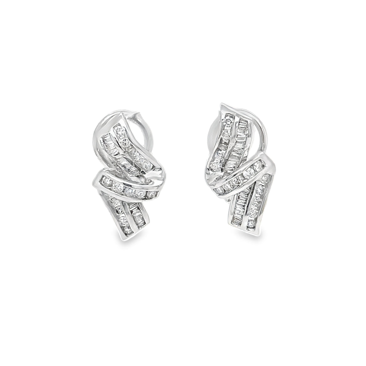 Twist Diamond Earrings 1.08 cts Front view