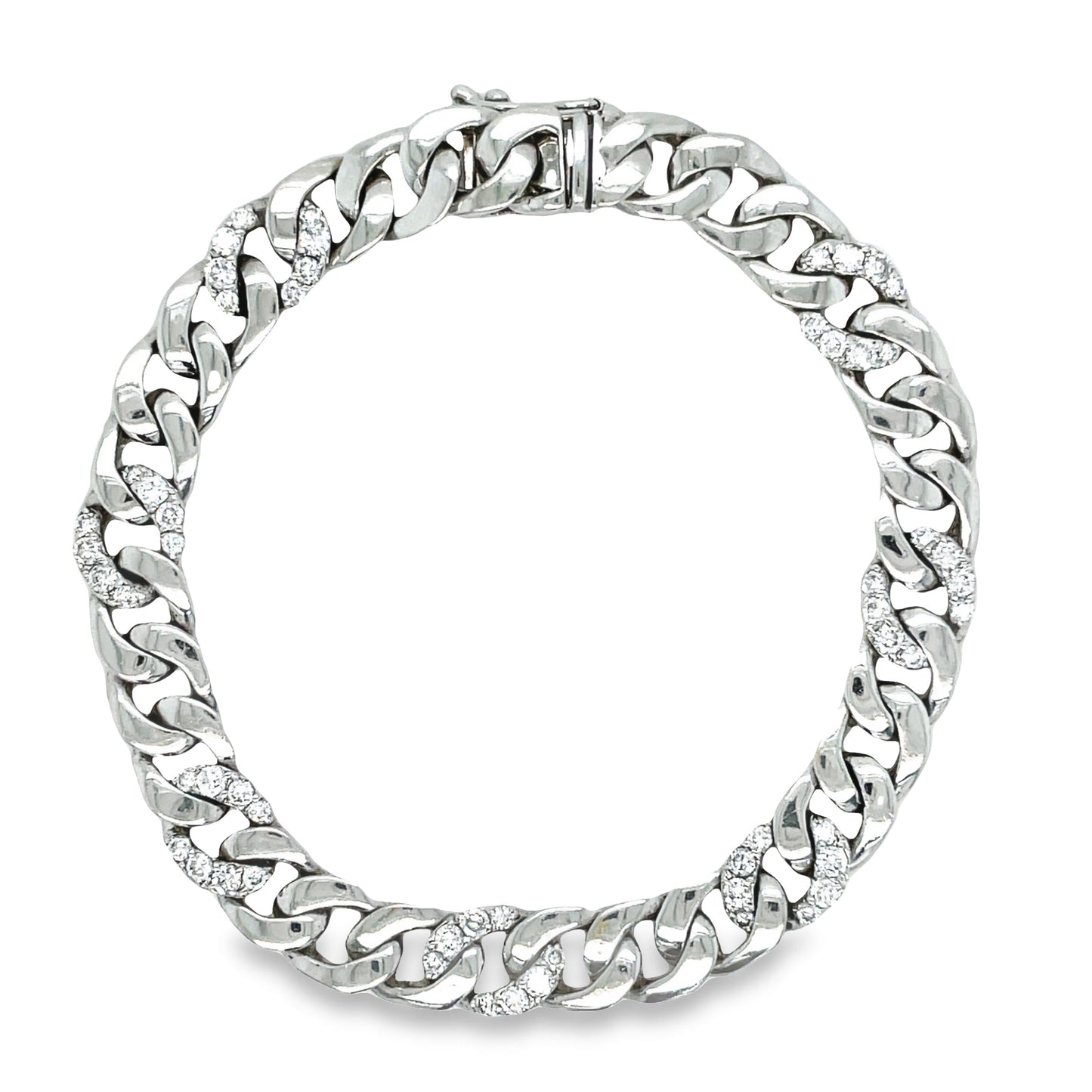 Top view of 18k White Gold Alternating Diamond Chain Link Wide Bracelet