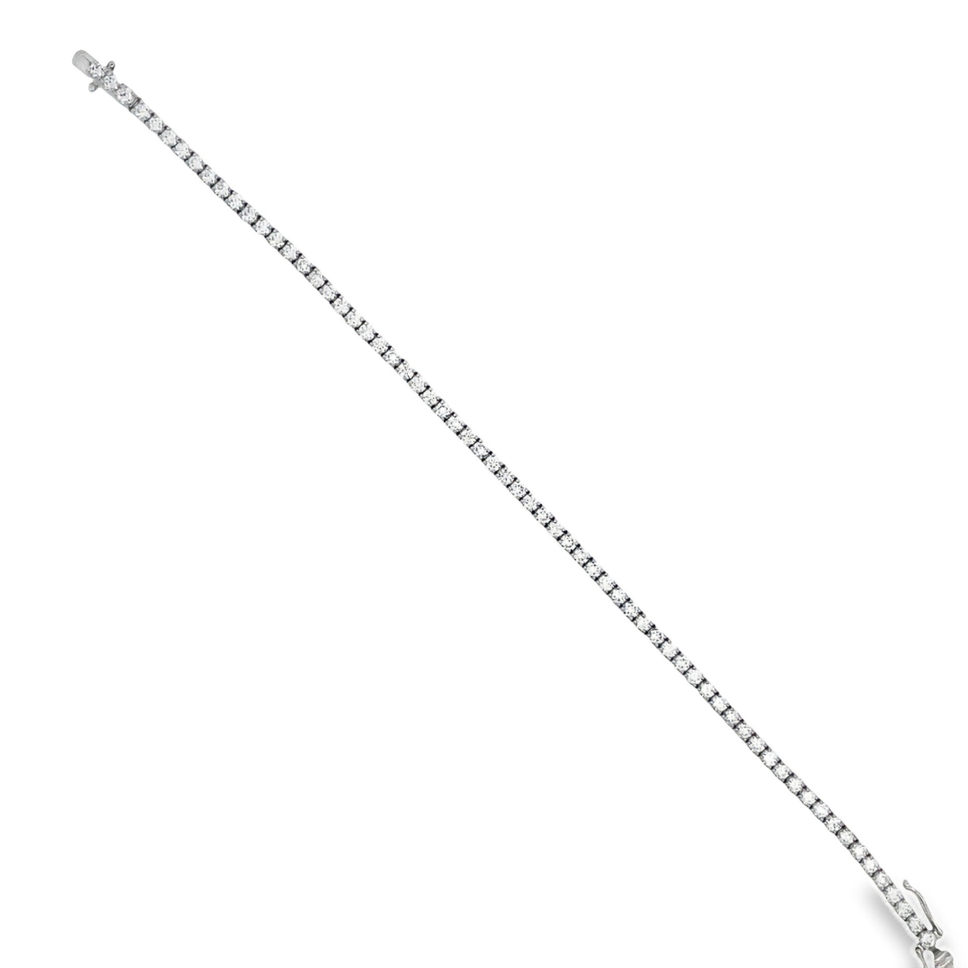Top view of 14k White Gold Diamond Line Tennis Bracelet 3.47 cts