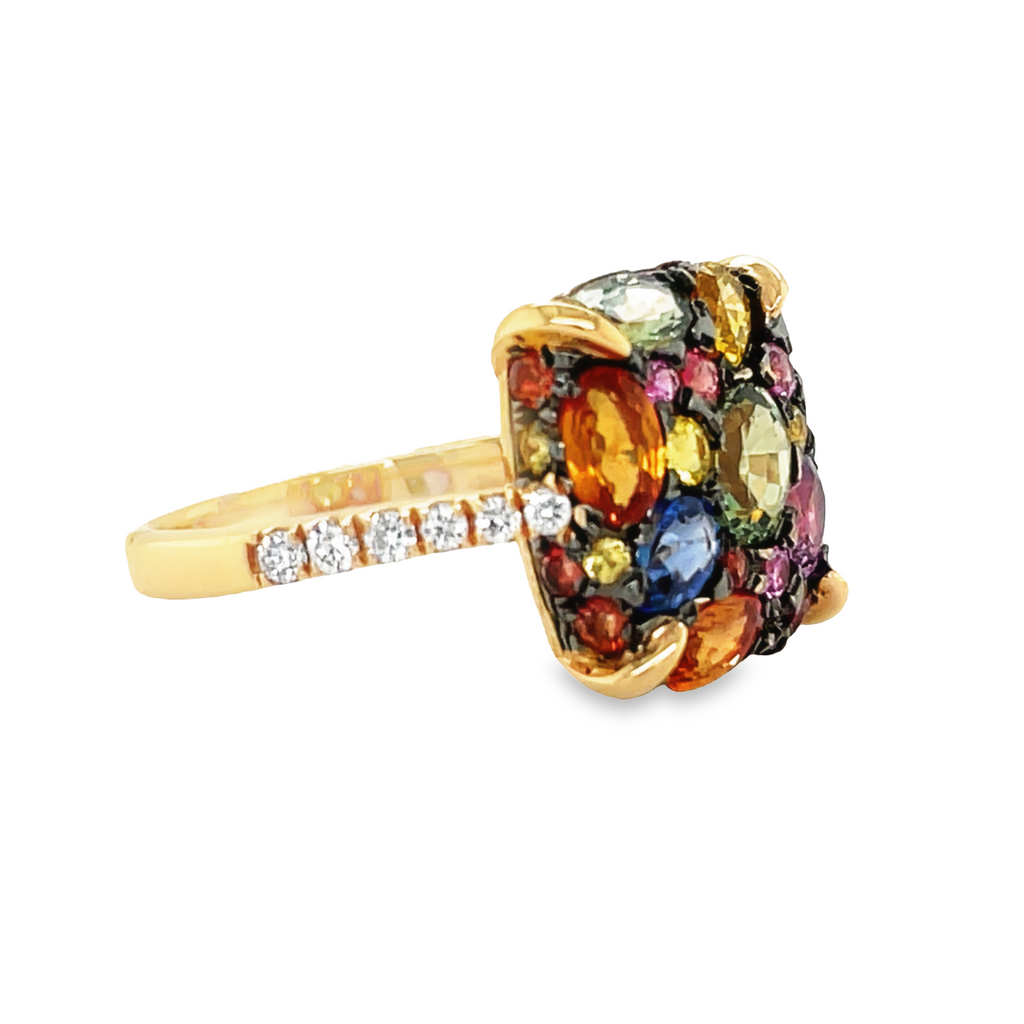 This exquisite 18k rose gold ring boasts an array of multicolor sapphires in various sizes and shades, set off by accenting diamonds for a truly luxurious look. Perfect for formal occasions or as an everyday accessory of luxury.
