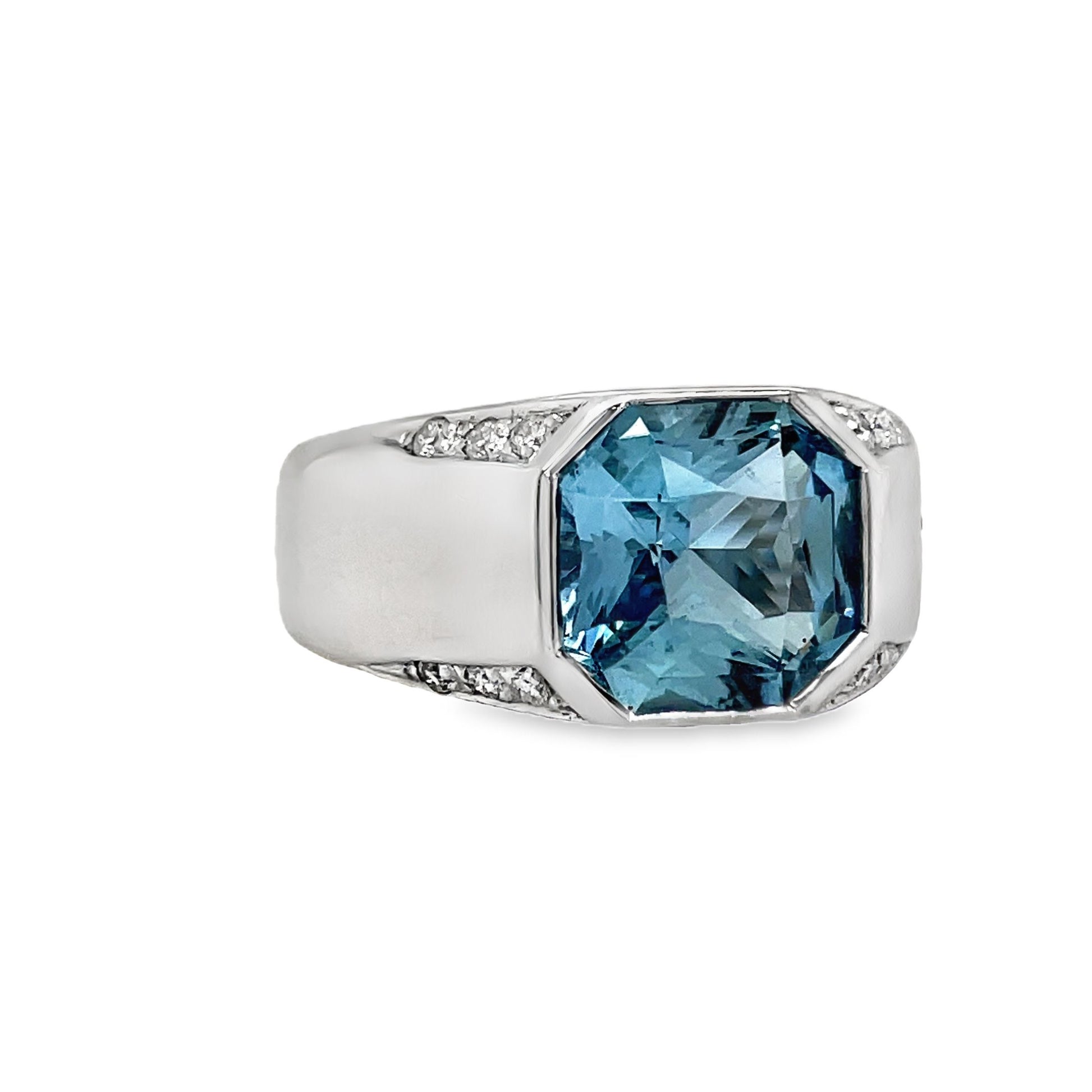 Italian Made Aquamarine and Diamond Fashion Wide Ring Side view 