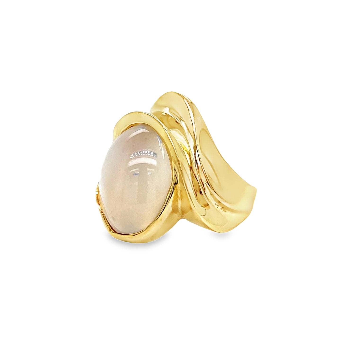 Cat Eye Chrysoberyl Cabochon Yellow Gold Ring Side view