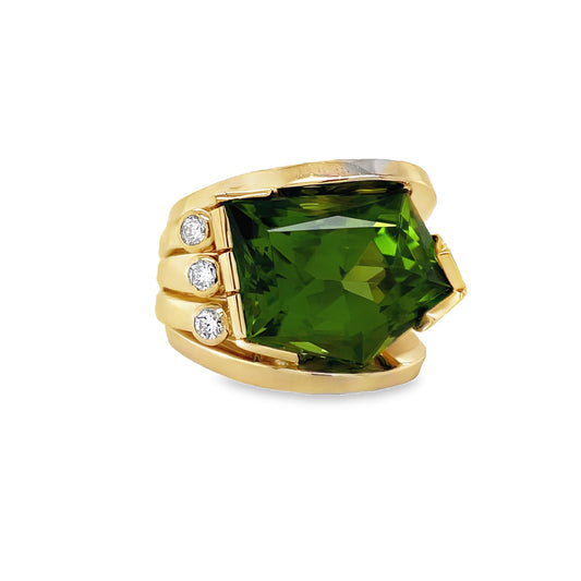 Front View of Geometrical Peridot and Diamond Ring