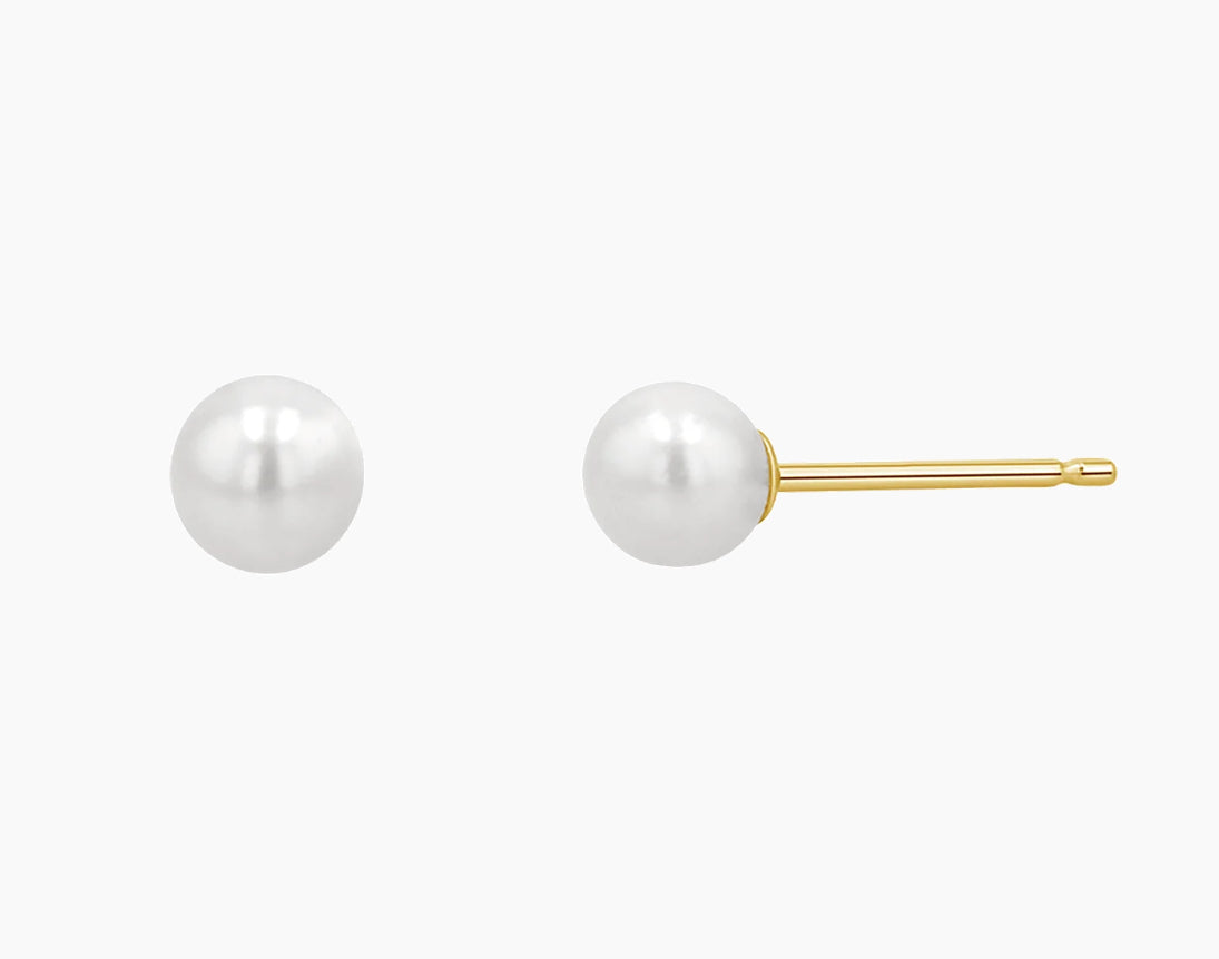 Front view of 14k Yellow Gold Akoya Cultured Pearl Studs Yellow Gold 5.00 mm