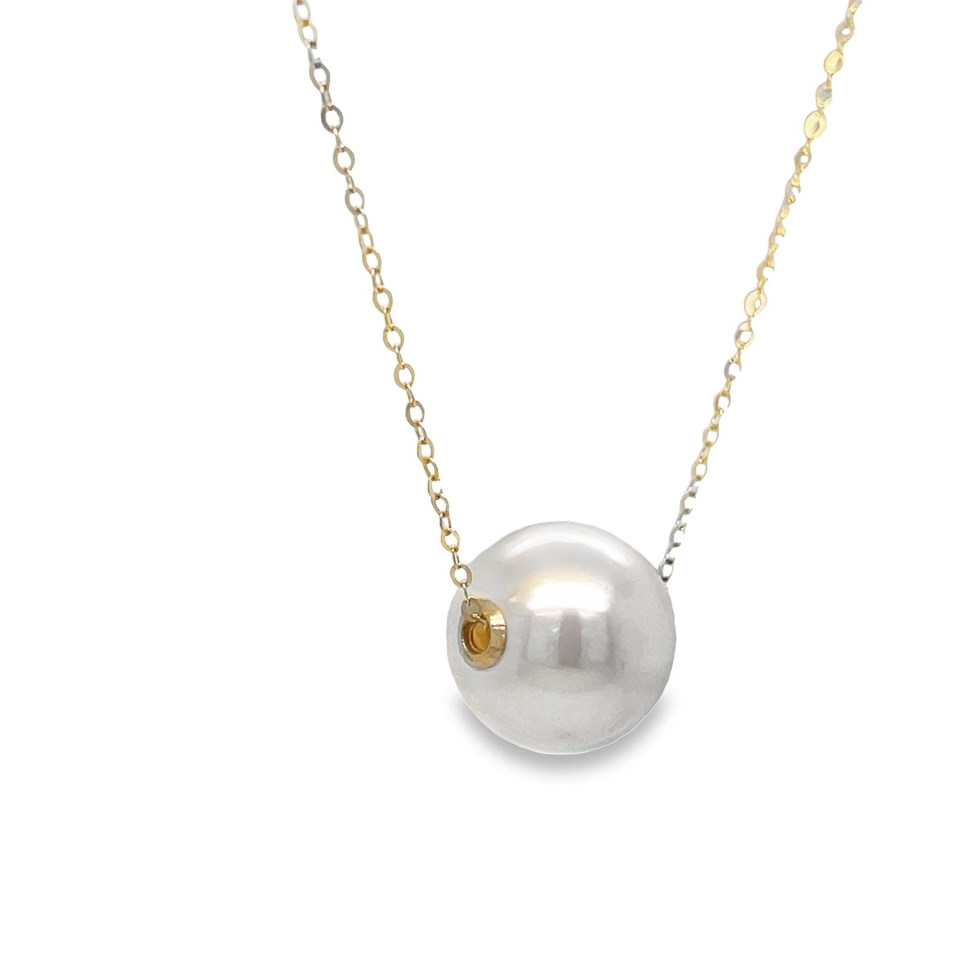 South Sea Single Pearl Necklace 12.00 mm Side view 