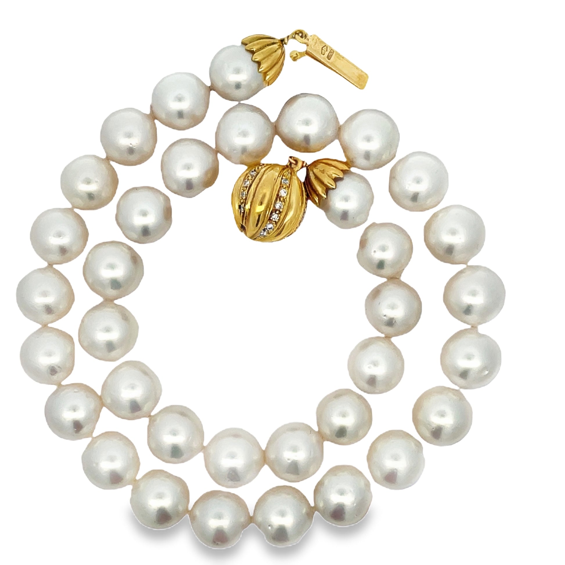 Top view of White South Sea Pearl Necklace 11.50 mm