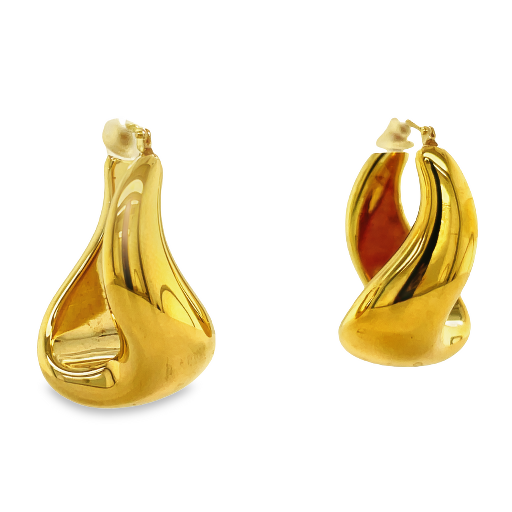 These 14k Italian Yellow Gold Puff Twist Hoop Earrings make a perfect statement piece. These earrings effortlessly combine classic style with modern flair. Wear them with your favorite outfits and turn heads in any crowd. 1" long