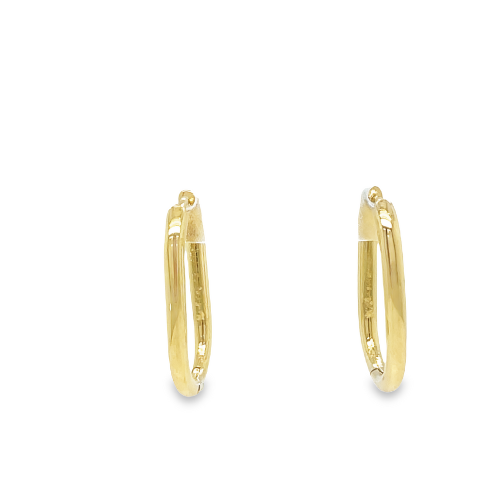 These Small Size Oval Gold Hoops Earrings have nearly invisible thickness of 2.00 mm and a 1/2" size, the perfect combination of tiny and fun. The lovely gold finish will add a touch of class to any look.