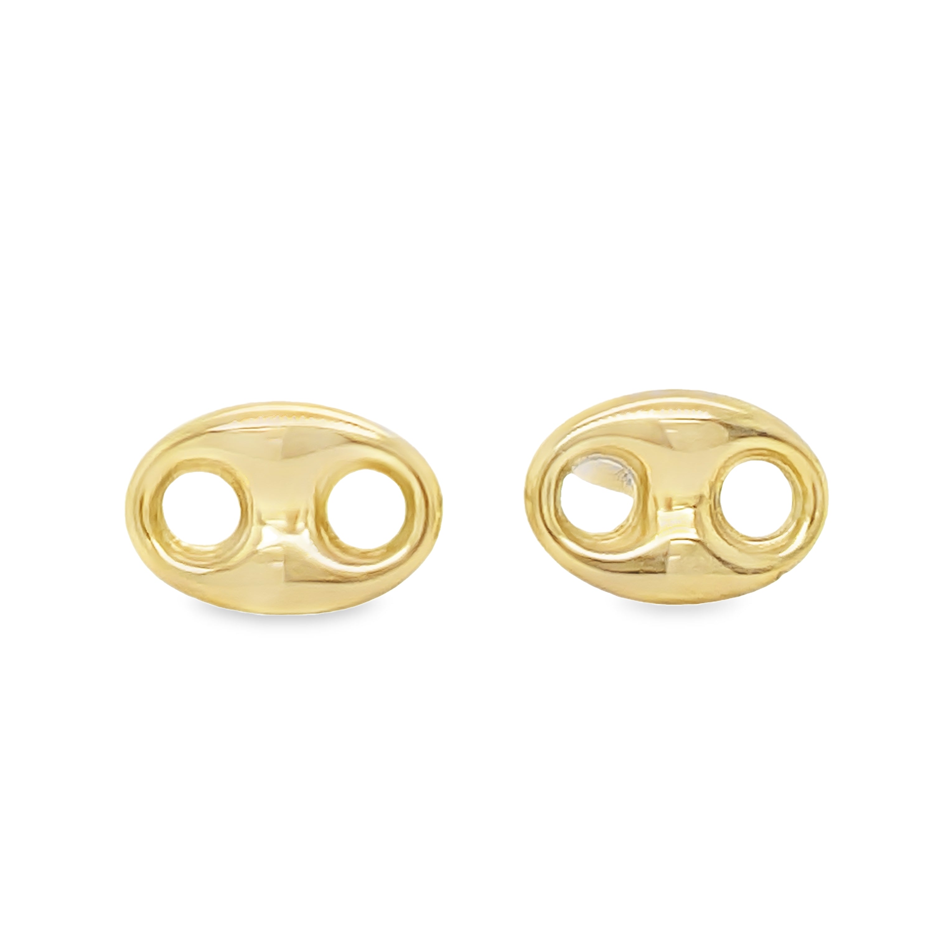 Elevate your style with these luxurious 14k yellow gold puffed mariner link earrings. Made in Italy with a secure friction back, the stylish mariner link design adds a touch of sophistication. At 8.00mm, these earrings are the perfect size to make a statement without being too heavy. Elevate your everyday style with these elegant and versatile earrings.