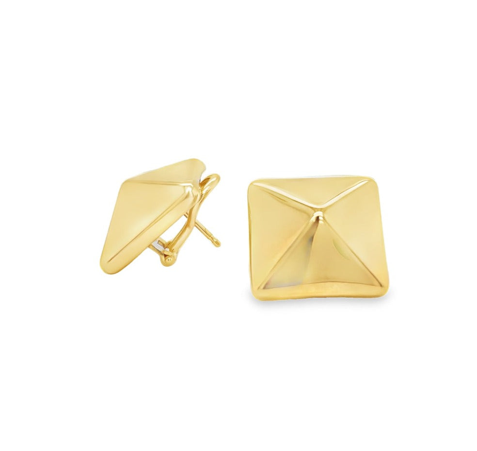 Introducing our exquisite 14k Italian Yellow Gold Square Pyramid Large Earrings. Crafted with precision, these earrings feature square pyramid for a unique and elegant look. Made in Italy with the finest 14k yellow gold and designed with an omega system for easy wear. Elevate your style with these luxurious earrings. 3/4" size