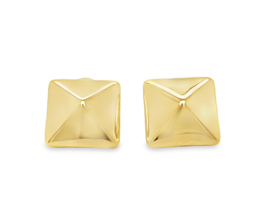 Introducing our exquisite 14k Italian Yellow Gold Square Pyramid Large Earrings. Crafted with precision, these earrings feature square pyramid for a unique and elegant look. Made in Italy with the finest 14k yellow gold and designed with an omega system for easy wear. Elevate your style with these luxurious earrings. 3/4" size