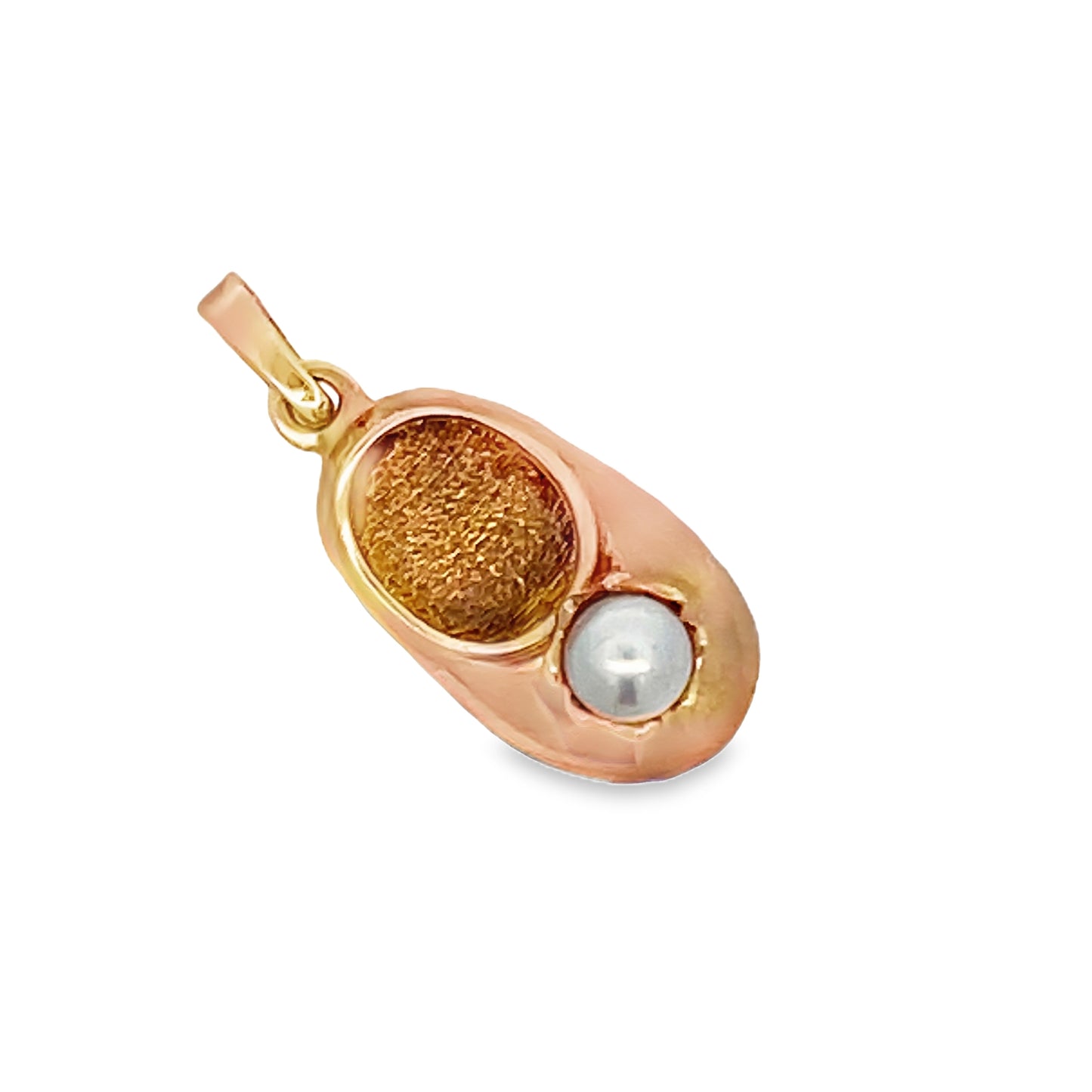 Top view of Pearl Baby Shoe Pendant Solid Gold