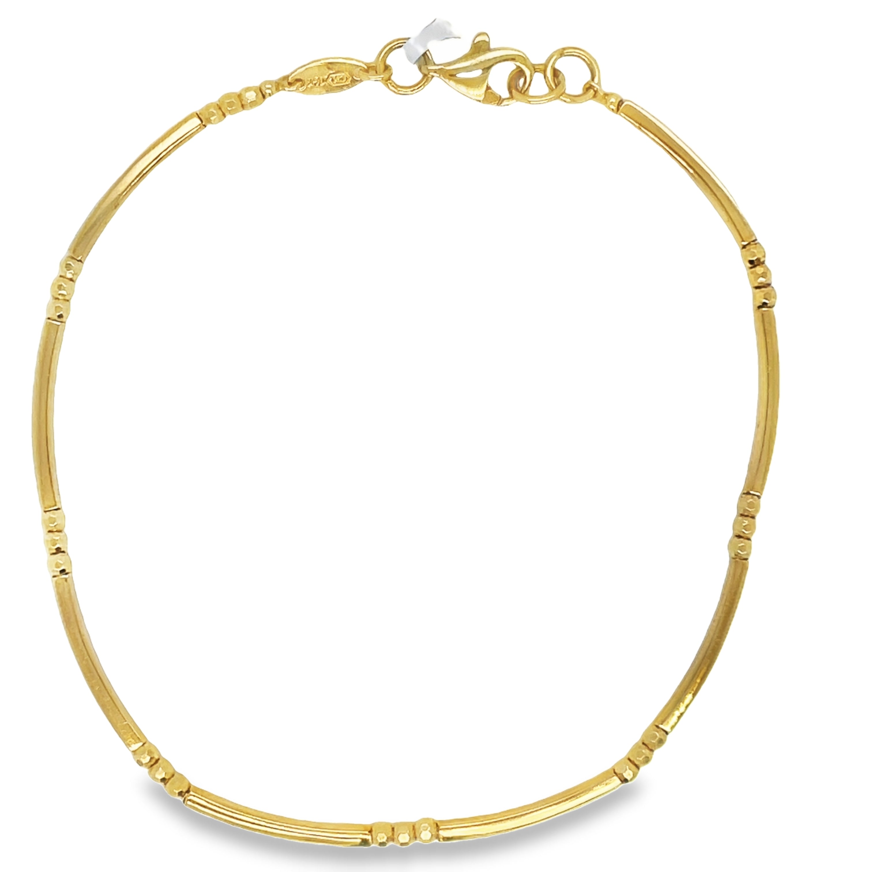 This 14k yellow gold bracelet features sectional curves, adding an elegant and unique touch. With a secure lobster clasp, it stays put all day. At 7 inches in length, it's the perfect size for most wrists, making it a versatile and luxurious addition to any jewelry collection.