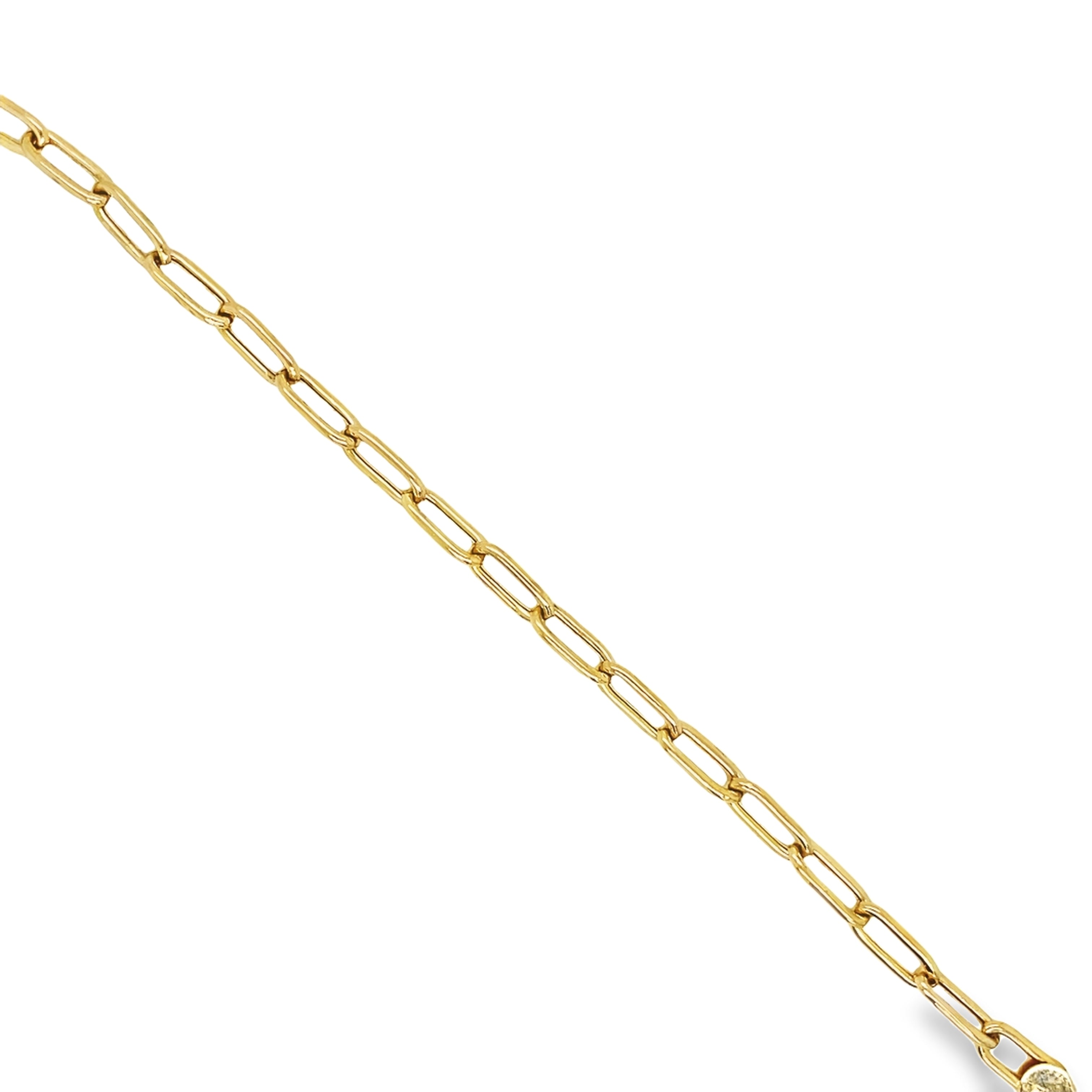 This elegant 14K Yellow Gold Paper Clip Bracelet is an exquisite addition to any jewelry collection. Crafted with Italian precision, wide design is perfect for those who appreciate classic style. 7" long&nbsp;