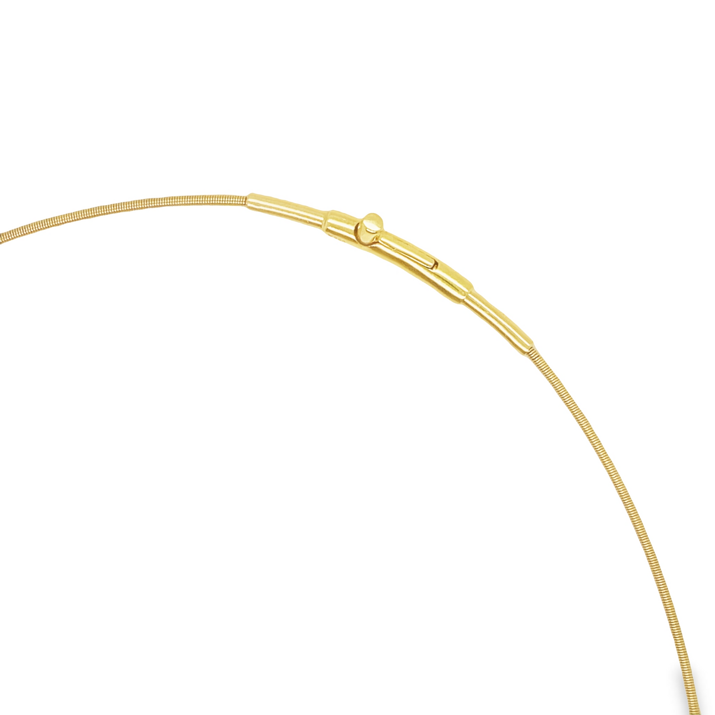 Top view of 18k Yellow Gold Diamond Five Station Flower Motif Necklace