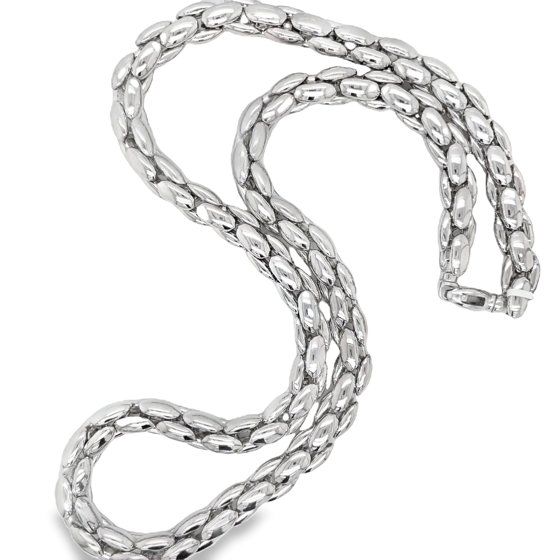 Italian Made 14K White Gold Round Chain Link Necklace top view clasp fastened