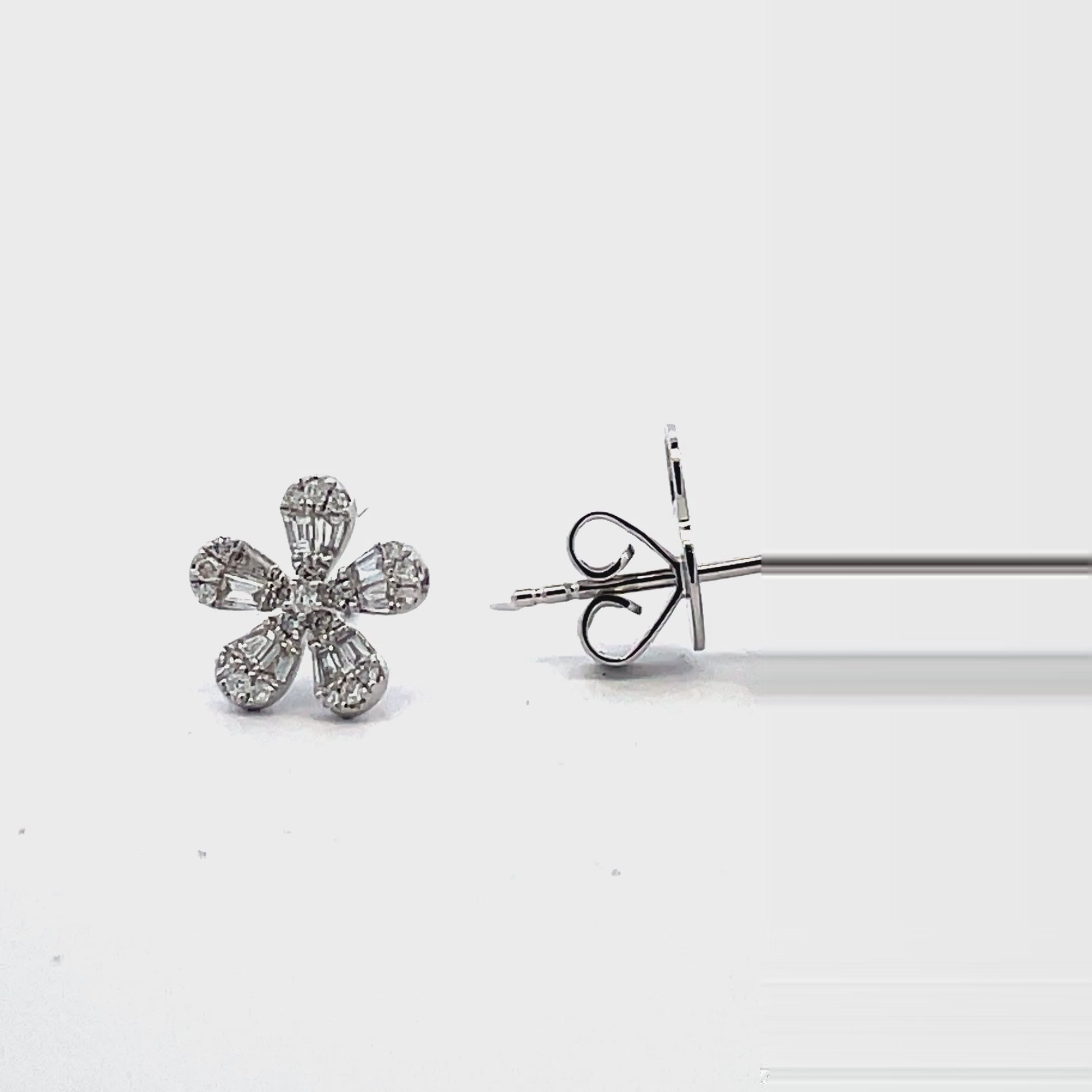 Try on video of 18K White Gold Small Five Petal Flower Diamond Stud Earrings 0.58 cts 