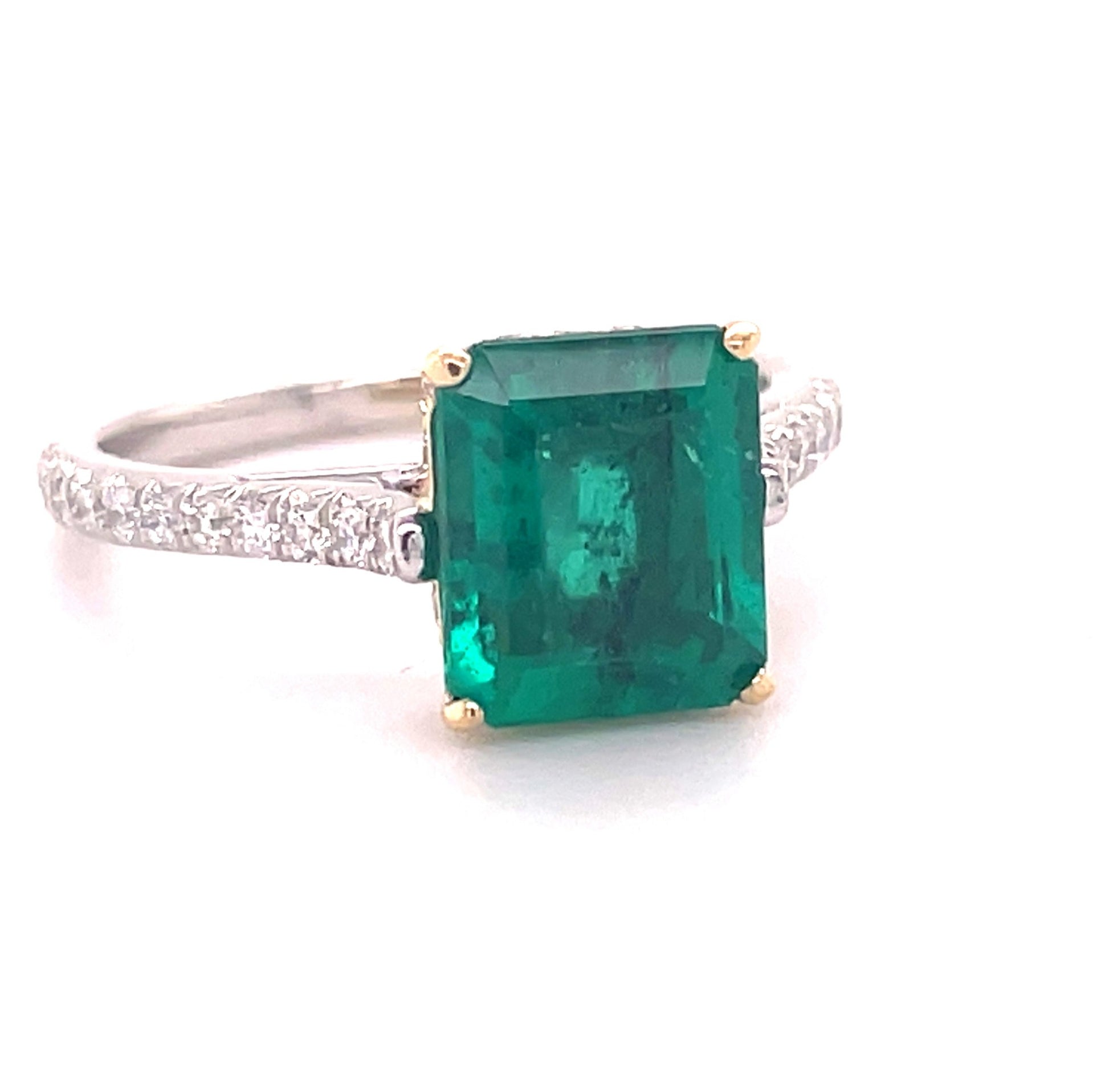 Emerald Diamond Ring Set in 22k Yellow Gold & Platinum Side view 