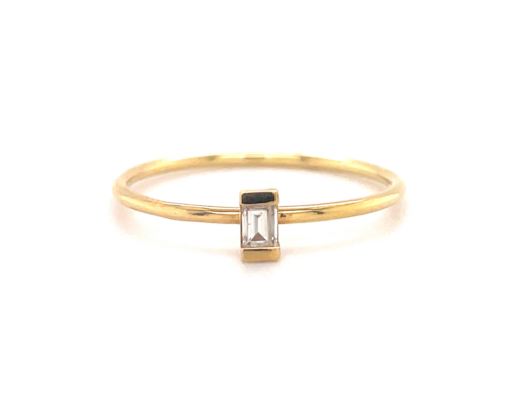 14k yellow gold ring  Size 6  Small baguette diamond  Stackable ring