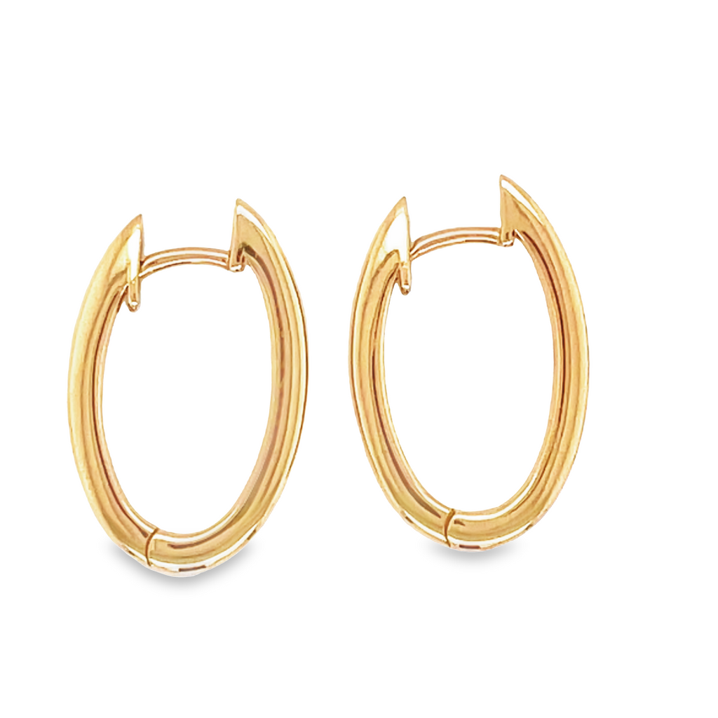 Everyday gold hoops  Set in 18 rose gold  20.00 x 13.00 mm   Secure hinged system