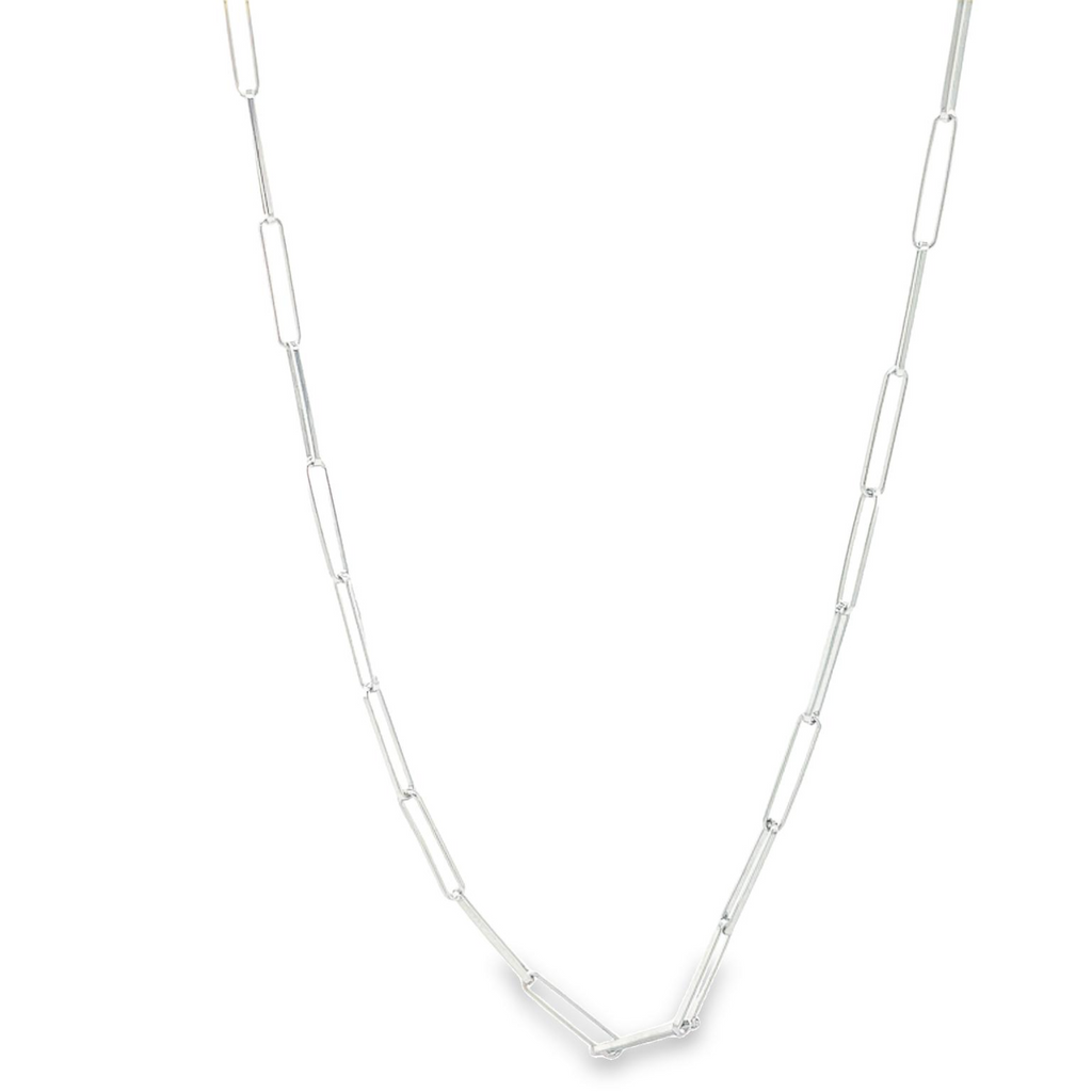 Crafted from 14k white gold, this chic paperclip link necklace is 18" long and features a secure lobster catch for a secure fit. Its delicate 2.20 mm thickness is simply exquisite.