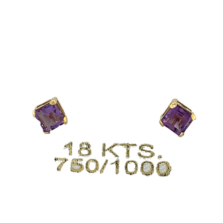 Add timeless style to your little one's wardrobe with these 18k yellow gold baby amethyst earrings. Crafted with secure screw backs, these earrings make a gorgeous and meaningful keepsake.