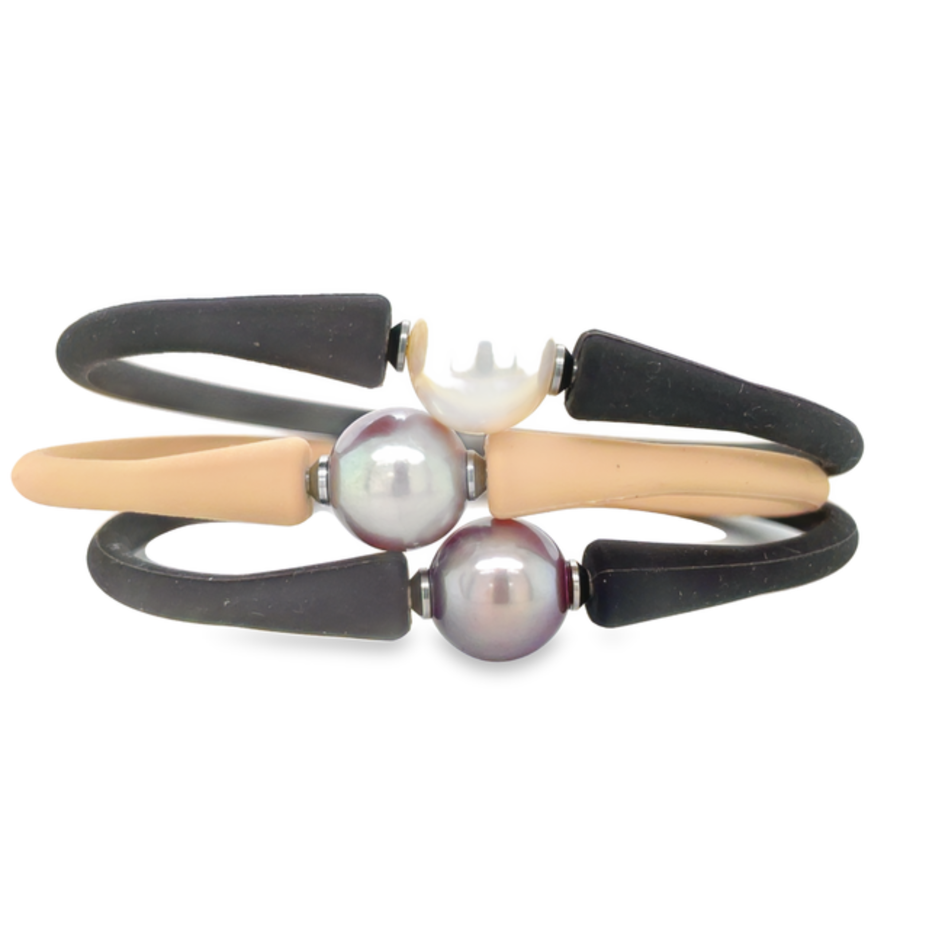 Edison pearls are freshwater pearl that are cultivated one pearl per mussel. This allows the mussel to direct all its attention at creating a single amazing pearl with South Sea pearl size.  Edison pearls are known for their intense, metallic luster & size.  11.30 mm  White color  Stretchable rubber bracelet   Stainless steel holders   Price per bracelet 