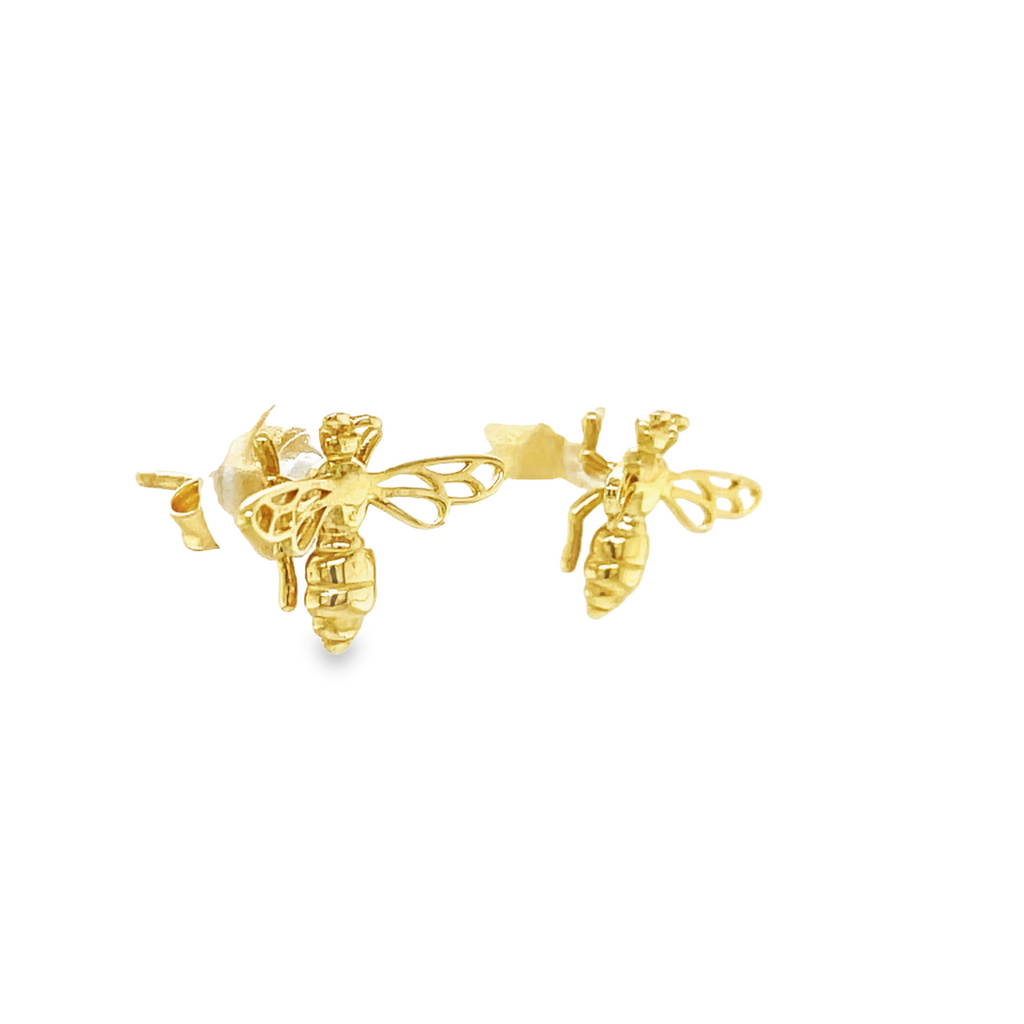 Make a statement with these unique genuine yellow gold bee earrings. The intricate design is finished with beautifully crafted Italian detailing for a look you'll love to show off! Crafted with secure friction backs, you can be sure it will stay in place all day.