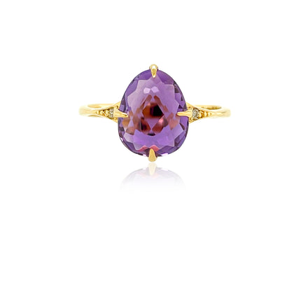 Sugar loaf collection made in Brazil  Tear shape faceted Amethyst 4.20 cts  Round small diamonds 0.02 cts  Set in 18k yellow gold  Secure hinged system  11.50 mm.