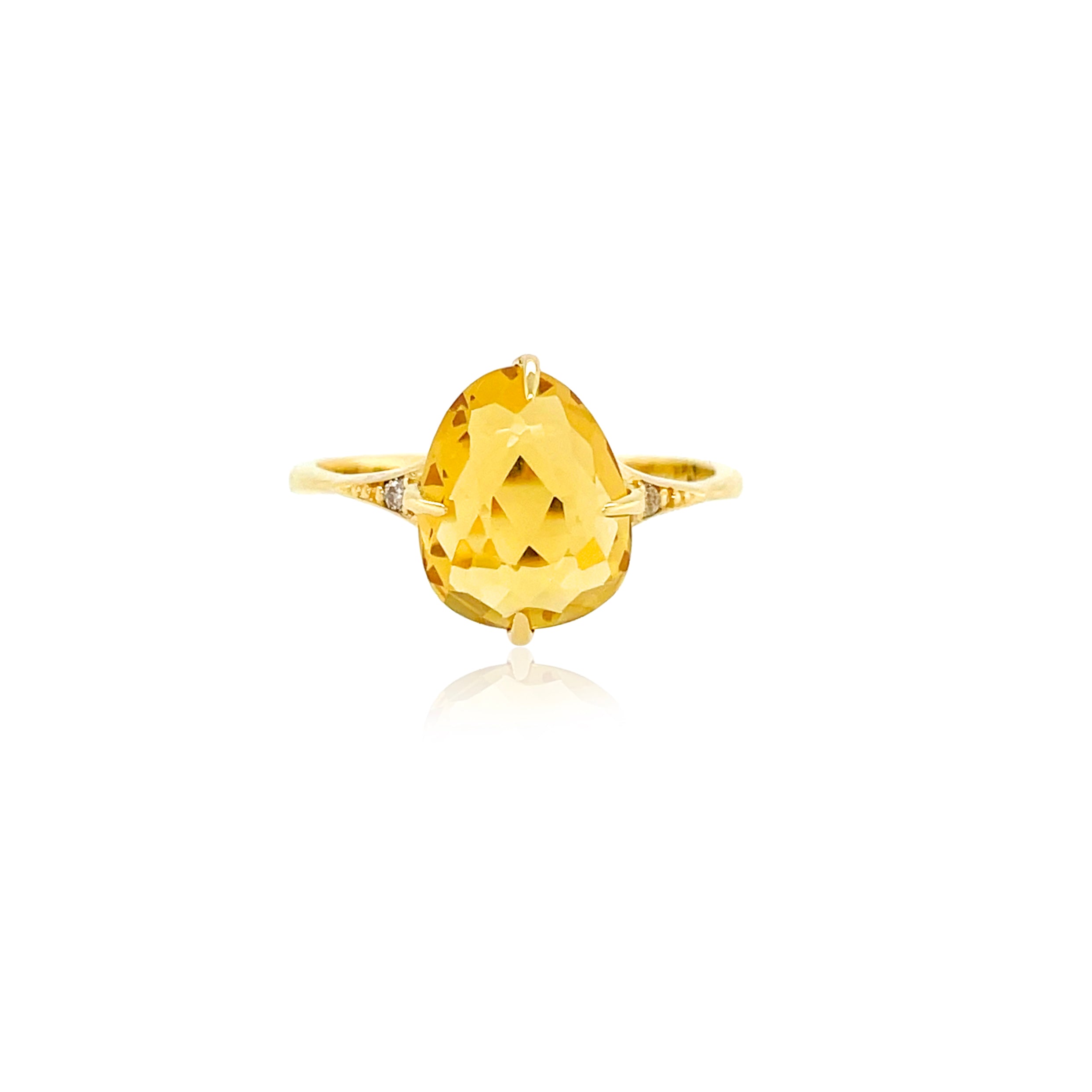 Sugar loaf collection made in Brazil  Tear shape faceted Citrine 8.40 cts  Round small diamonds 0.09 cts  Set in 18k yellow gold  Secure hinged system  11.50 mm.
