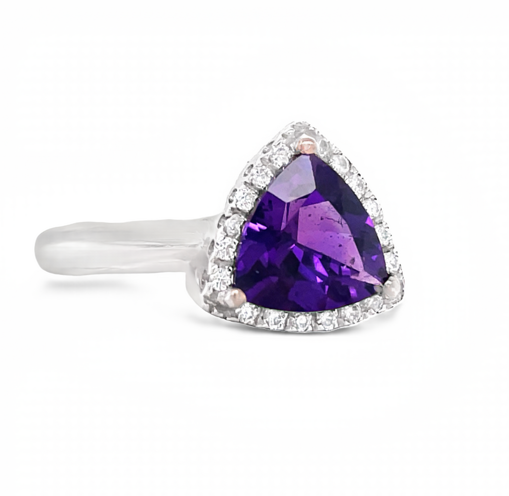 Italian made  Faceted amethyst trillion shape 1.85 cts  11.00 x 11.00 mm  Set in 18k rose gold mounting  White round diamonds 0.11 cts   Size 6.5 (sizeable)