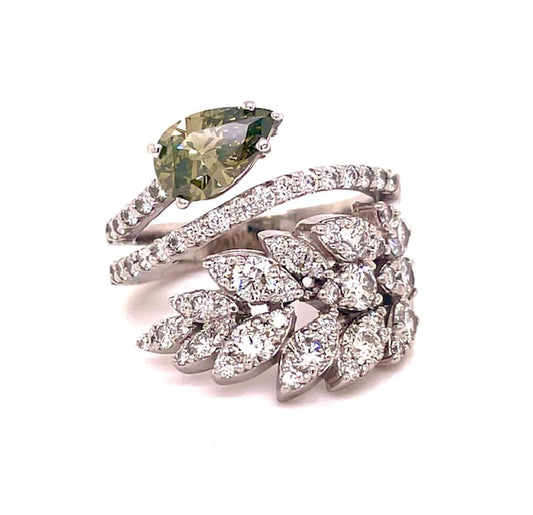 Fancy Shape Green Diamond Fashion Ring Front view 