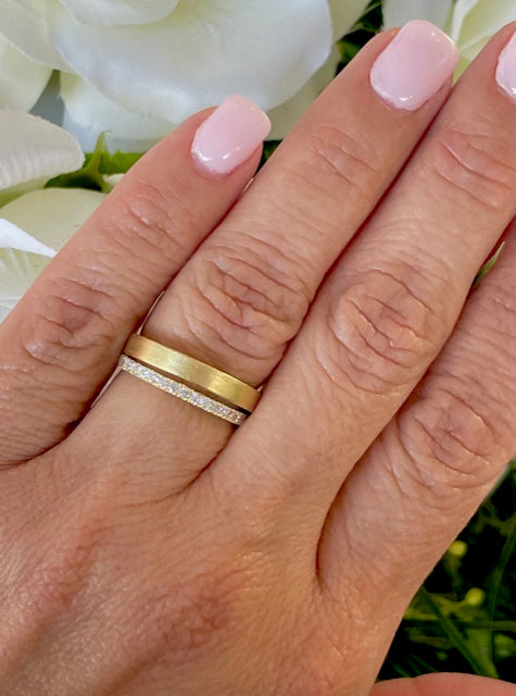 Matte gold diamond ring Clearance