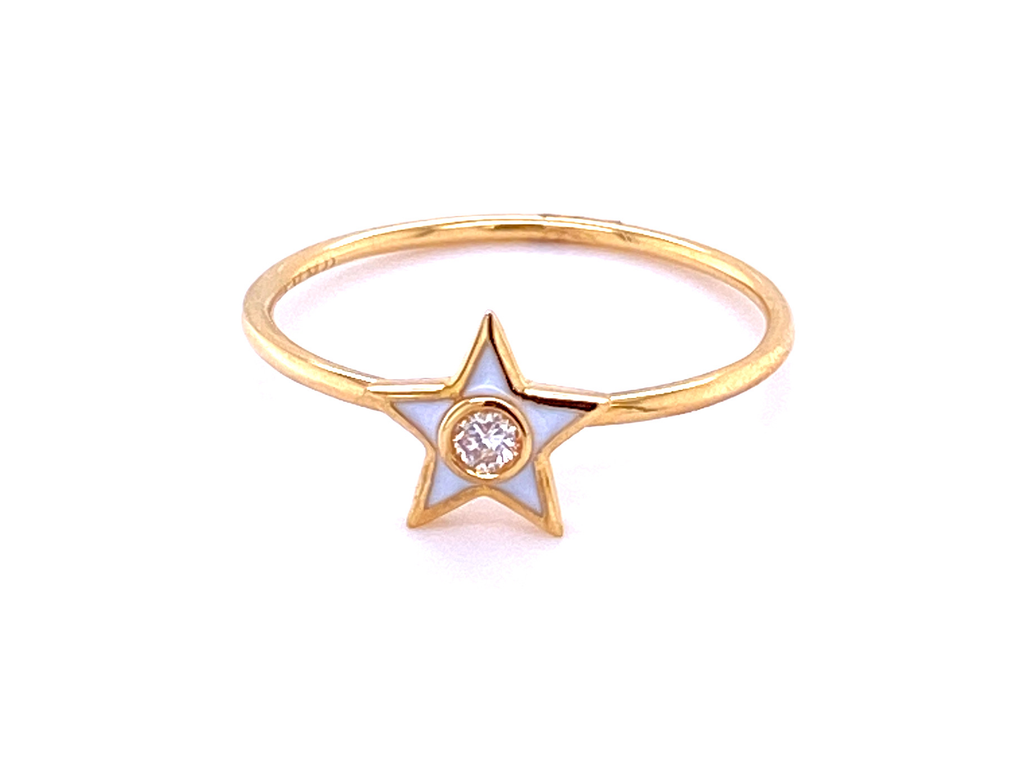 Adorn yourself with this beautiful 18k yellow gold ring featuring a dazzling white enamel star encrusted with a smal round diamond!  Add a touch of sparkle to any ensemble. Size 6 (resizable).